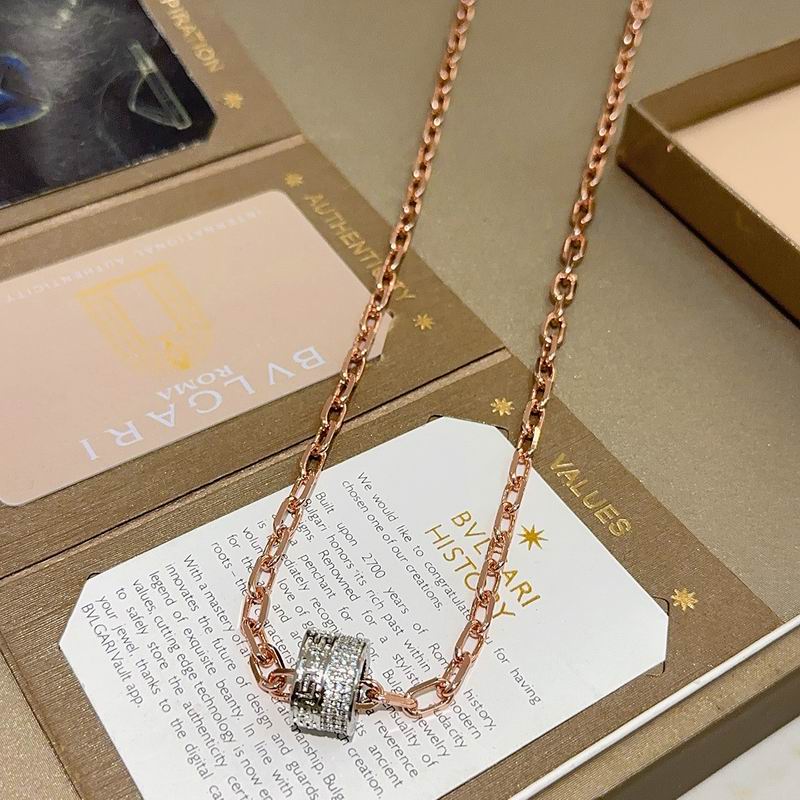 Bvlgari necklace 01yxx132